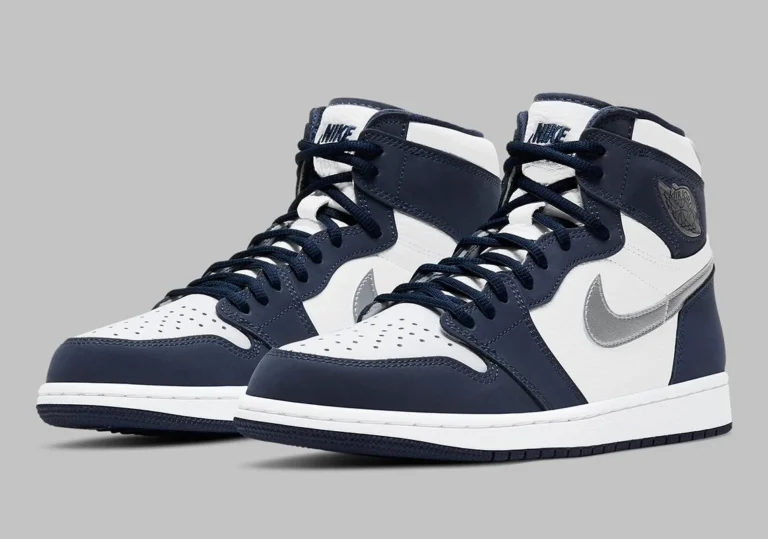 Overviewof Air Jordan 1 High OG Midnight Navy