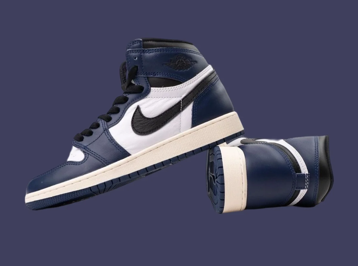 White base of 1S Midnight Navy